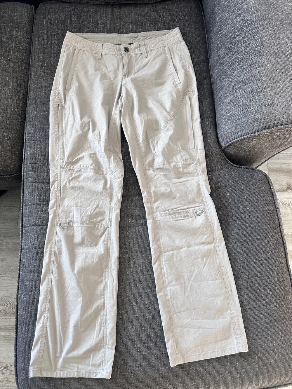 KÜHL Women’s 4 Short Khaki stone Hiking Cargo Pants Stretch Outdoor Utility